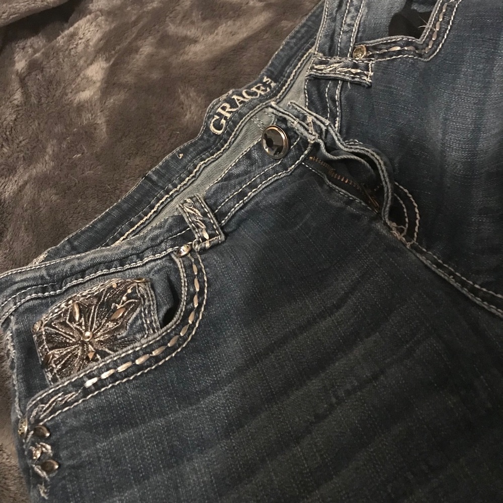 GRACE in LA jeans